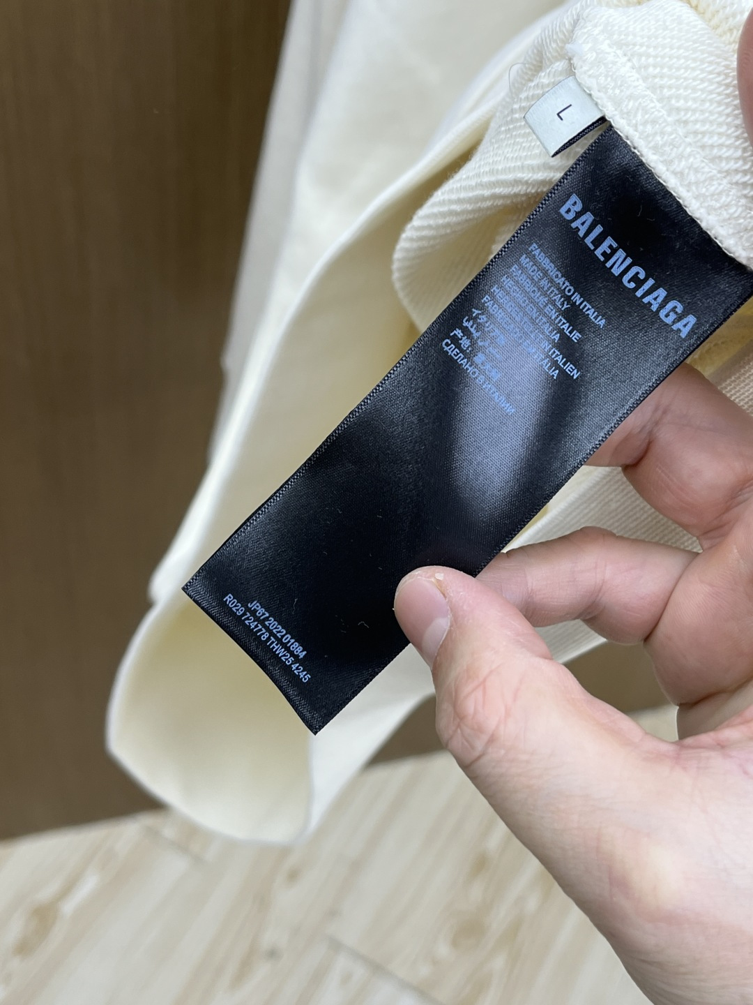 秋冬 BBG 🔥FW早秋新款宽版连帽卫衣，男女同款！独特吸引人的眼球，这一款连帽卫衣品相品质都在线，舒适