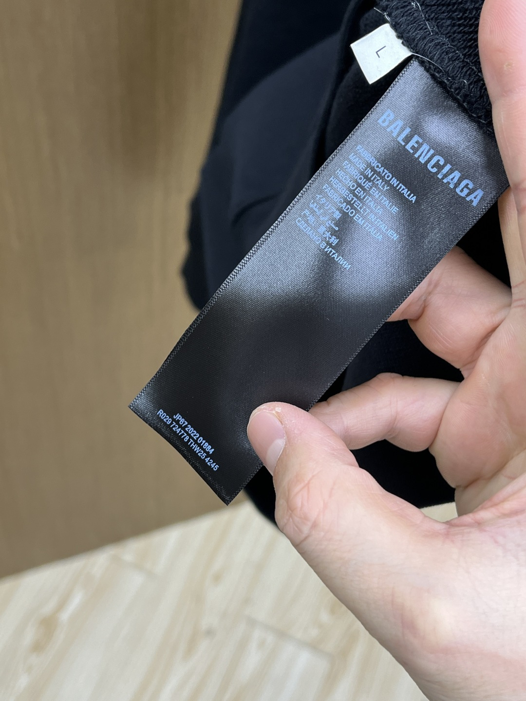 秋冬 BBG 🔥FW早秋新款宽版连帽卫衣，男女同款！独特吸引人的眼球，这一款连帽卫衣品相品质都在线，舒适