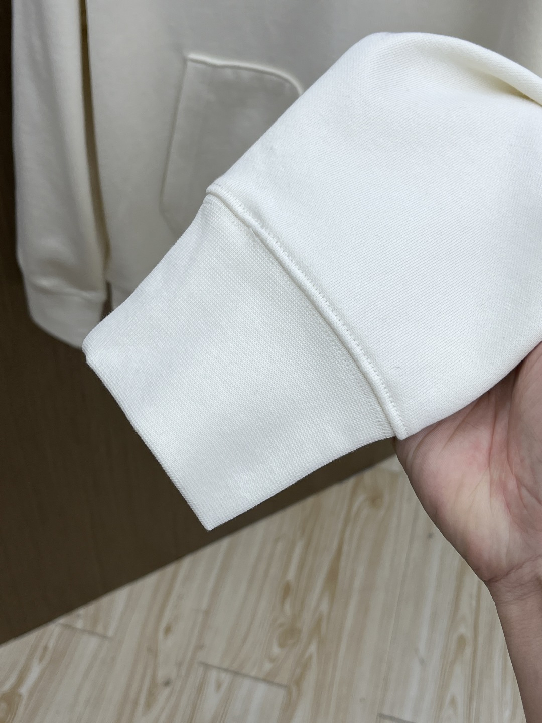 秋冬 FD 🔥FW早秋新款宽版连帽卫衣，男女同款！独特吸引人的眼球，这一款连帽卫衣品相品质都在线，舒适度