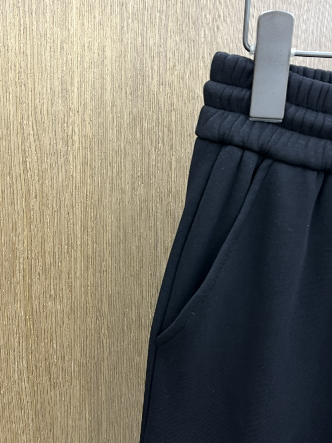 🌾 秋冬加绒款 DG 🔥🔥ss秋冬新款休闲裤加绒直筒 高端版本！定制面料 透气舒适度高，细节无可挑剔。品