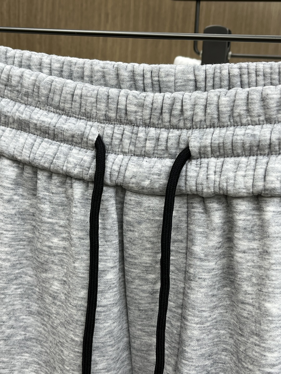 🌾 秋冬加绒款 DG 🔥🔥ss秋冬新款休闲裤加绒直筒 高端版本！定制面料 透气舒适度高，细节无可挑剔。品