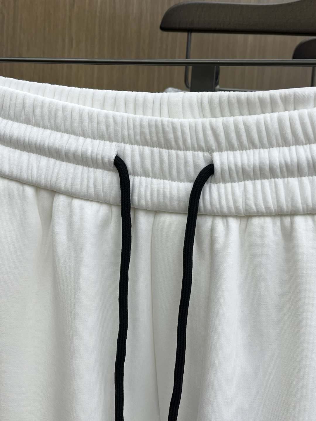 🌾 秋冬加绒款 DG 🔥🔥ss秋冬新款休闲裤加绒直筒 高端版本！定制面料 透气舒适度高，细节无可挑剔。品