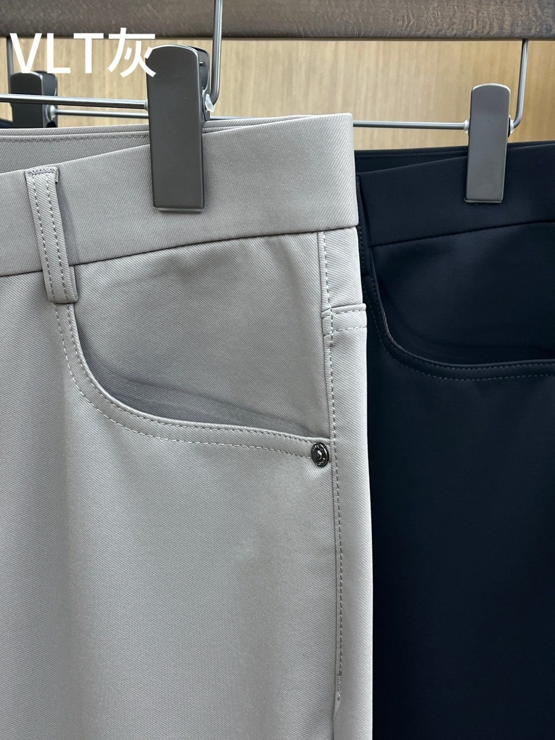 秋冬 Vltn 🔥🔥秋冬新品休闲西裤 官网同步发售，裤身工艺设计，进口客供辅料、面料定制，代工厂出品免检