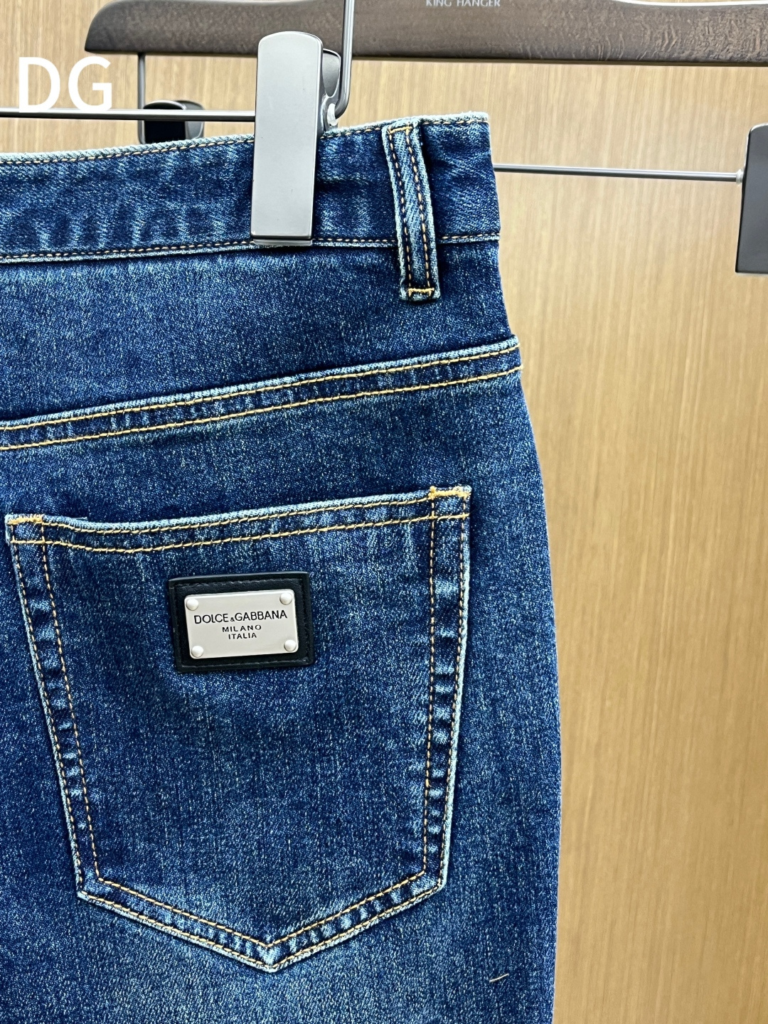 秋冬 DG 🔥🔥秋冬新品休闲牛仔裤 官网同步发售，裤身工艺设计，进口客供辅料、面料定制，代工厂出品免检！