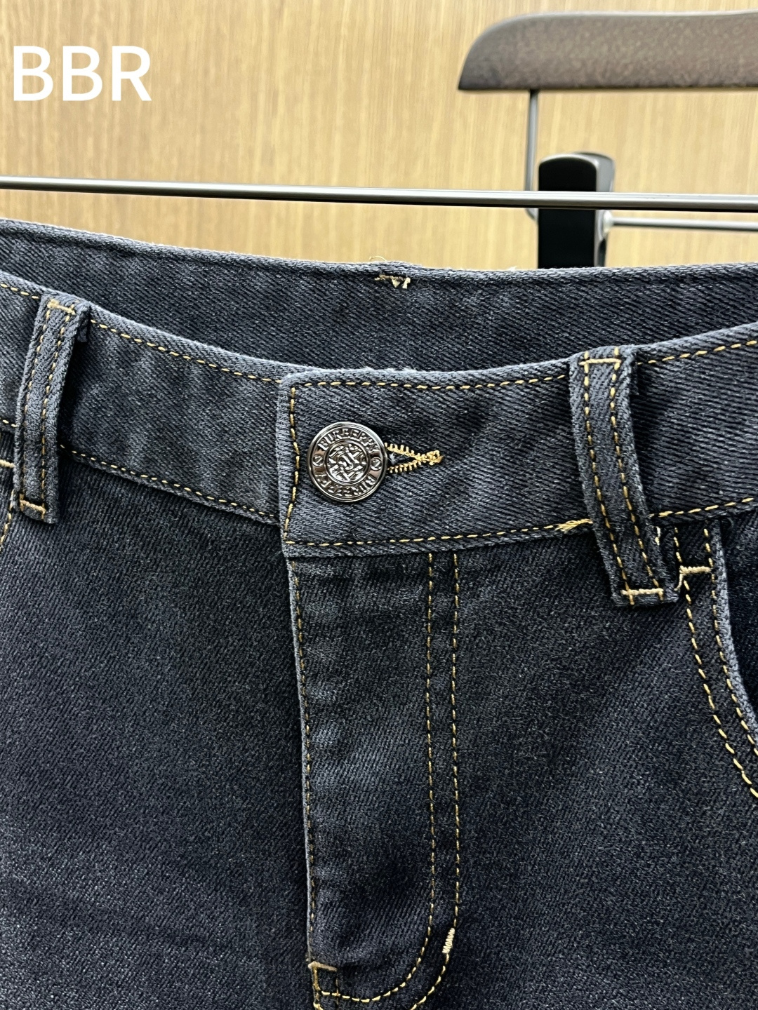 秋冬 BBR 🔥🔥秋冬新品休闲牛仔裤 官网同步发售，裤身工艺设计，进口客供辅料、面料定制，代工厂出品免检