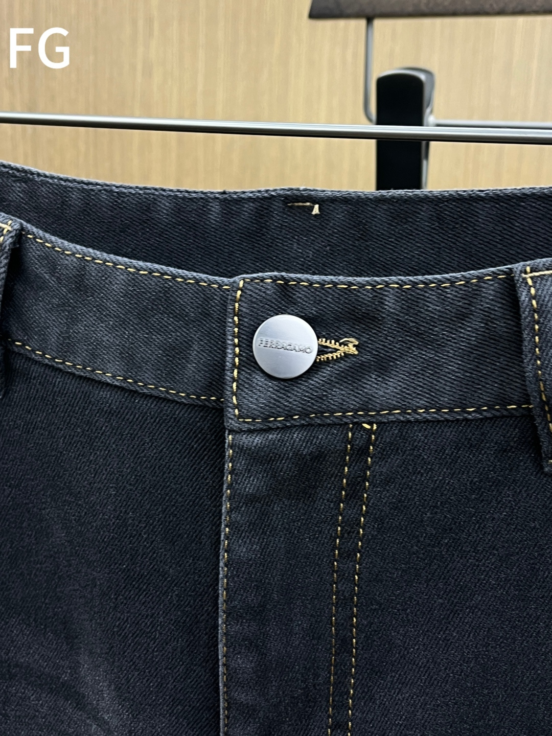 秋冬 FG 🔥🔥秋冬新品休闲牛仔裤 官网同步发售，裤身工艺设计，进口客供辅料、面料定制，代工厂出品免检！