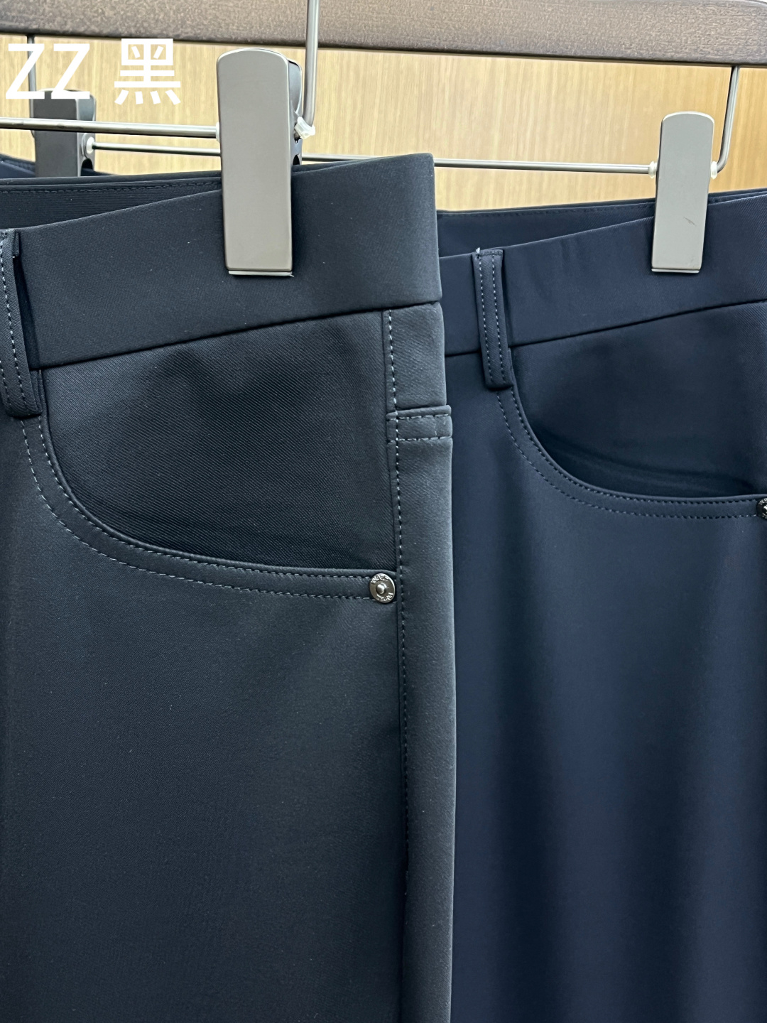 秋冬 ZZ 🔥🔥秋冬新品休闲西裤 官网同步发售，裤身工艺设计，进口客供辅料、面料定制，代工厂出品免检！每