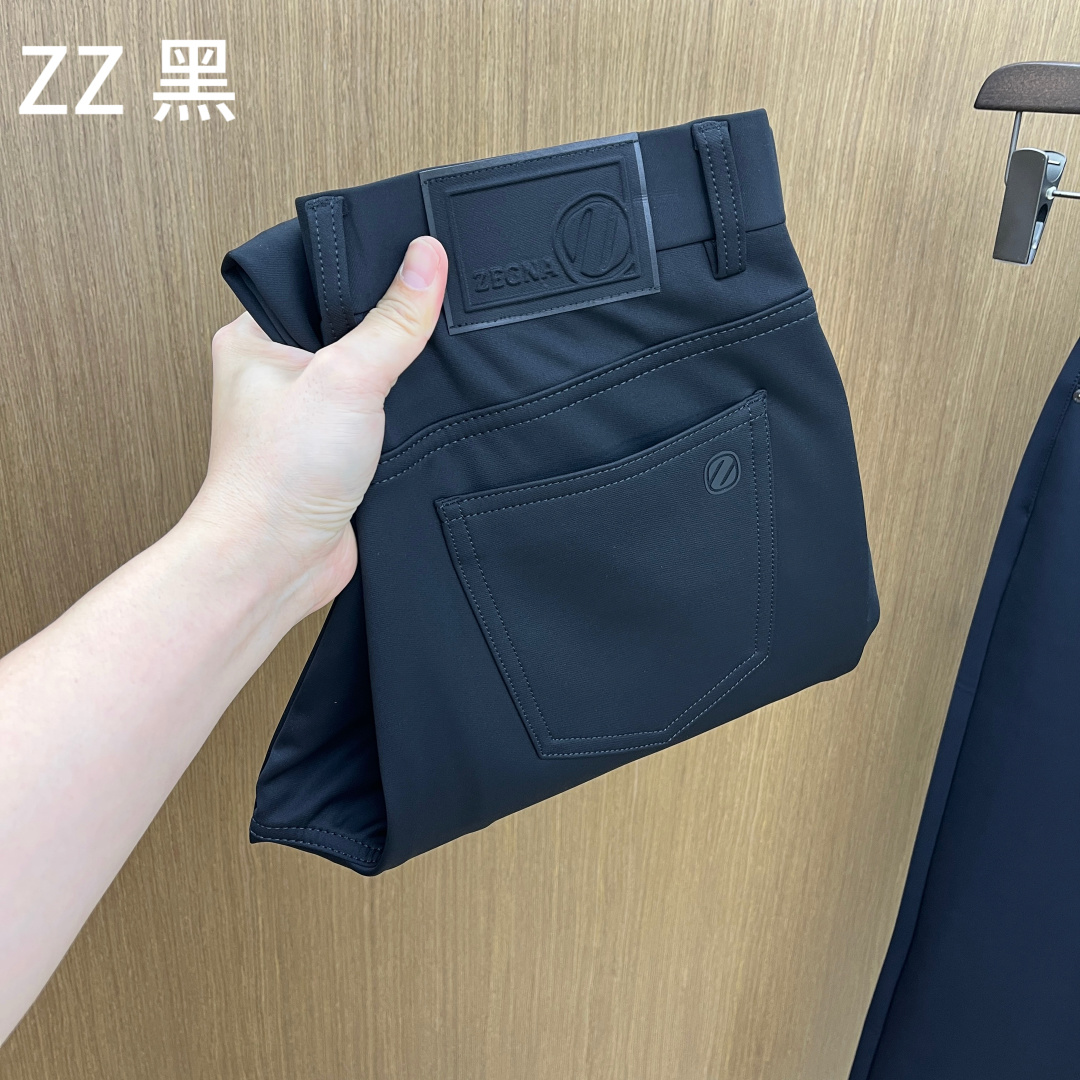 秋冬 ZZ 🔥🔥秋冬新品休闲西裤 官网同步发售，裤身工艺设计，进口客供辅料、面料定制，代工厂出品免检！每