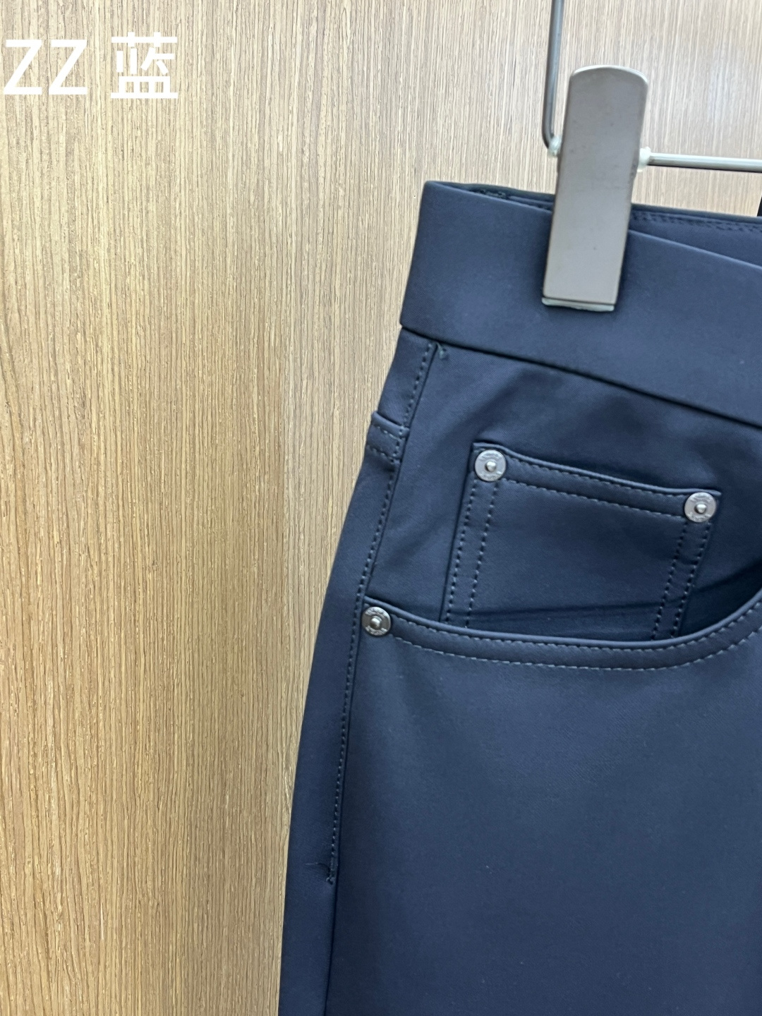 秋冬 ZZ 🔥🔥秋冬新品休闲西裤 官网同步发售，裤身工艺设计，进口客供辅料、面料定制，代工厂出品免检！每