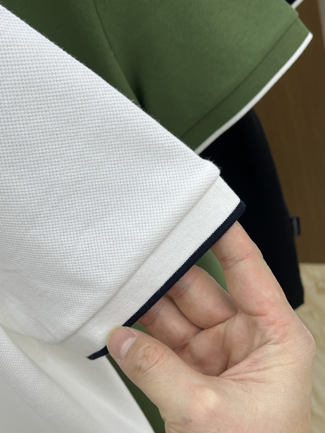 早春 DG 🔥🔥早春新款男士标识短袖Polo衫，延续经典商务休闲翻领POLO恤.该款Polo衫采用丝光双