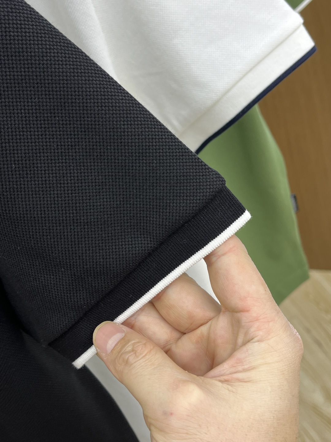 早春 DG 🔥🔥早春新款男士标识短袖Polo衫，延续经典商务休闲翻领POLO恤.该款Polo衫采用丝光双