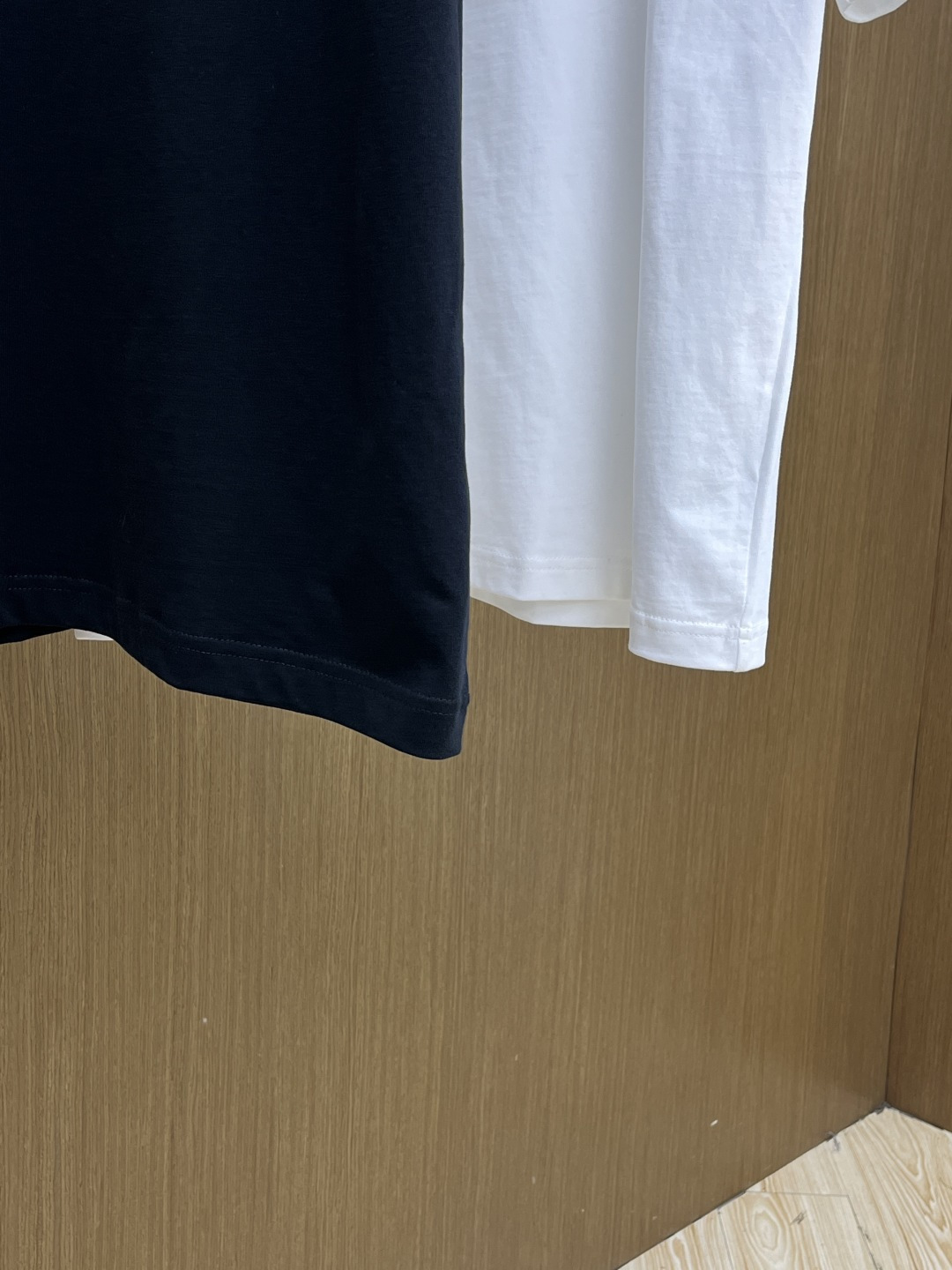 早春 AMIRI 🔥🔥春夏新款简约字母印花短袖 双纱纯棉面料 多元化搭配 是眼下时尚前沿的创新趋势 复古