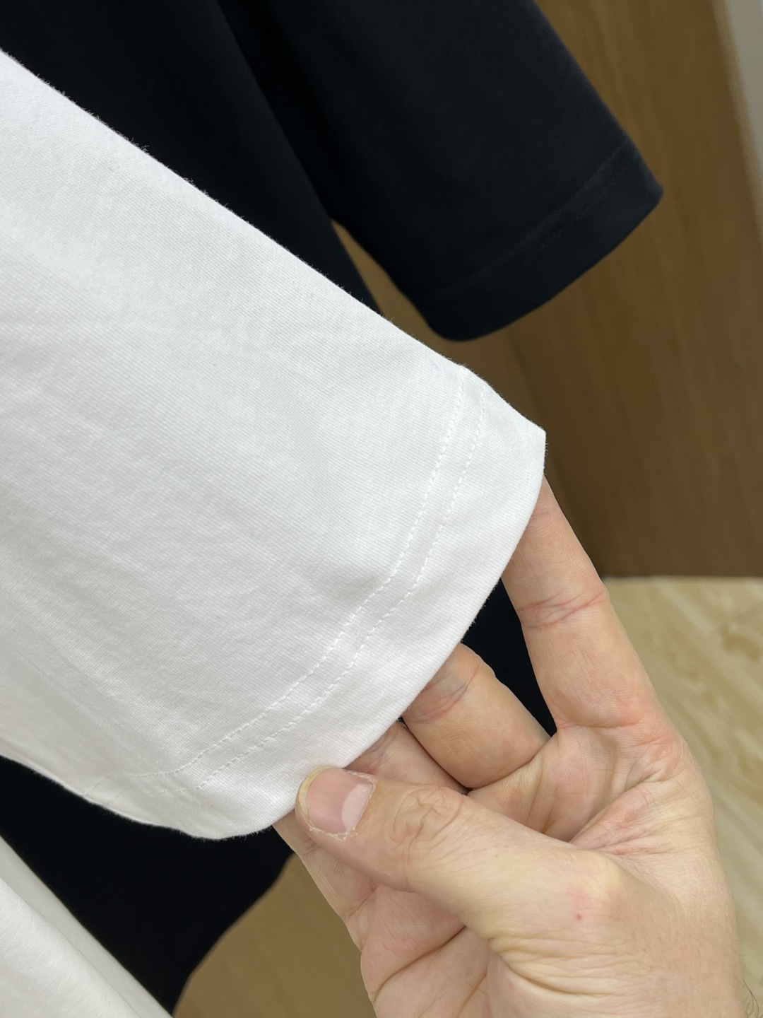 早春 VLTN 🔥🔥春夏新款简约字母印花短袖 双纱纯棉面料 多元化搭配 是眼下时尚前沿的创新趋势 复古与