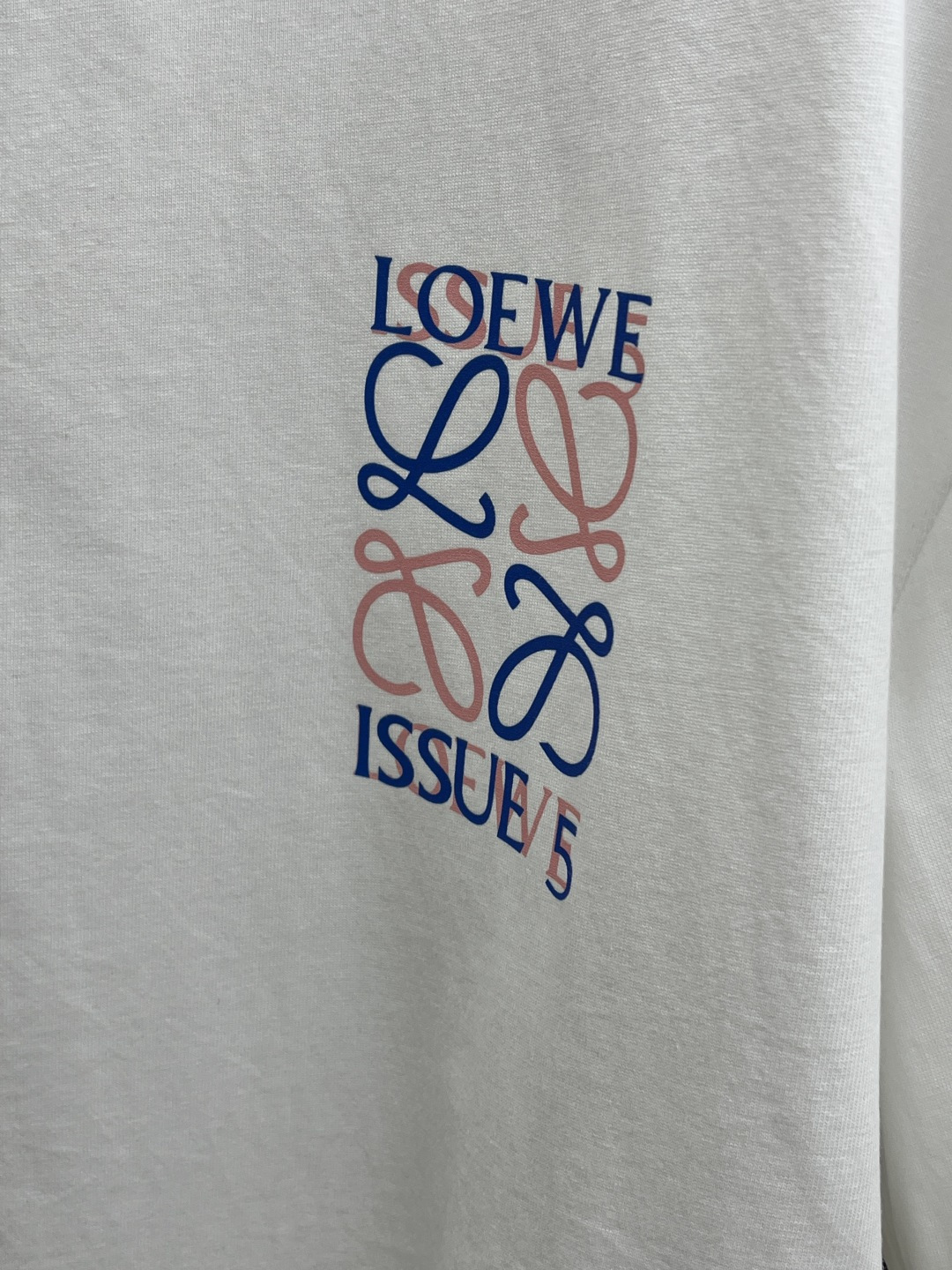 早春 Loe 🔥🔥春夏新款简约字母印花短袖 双纱纯棉面料 多元化搭配 是眼下时尚前沿的创新趋势 复古与现