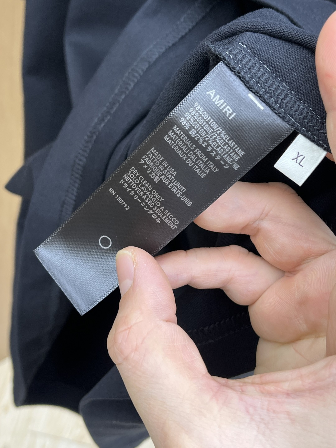 早春 AMIRI 🔥🔥春夏新款简约字母印花短袖 双纱纯棉面料 多元化搭配 是眼下时尚前沿的创新趋势 复古