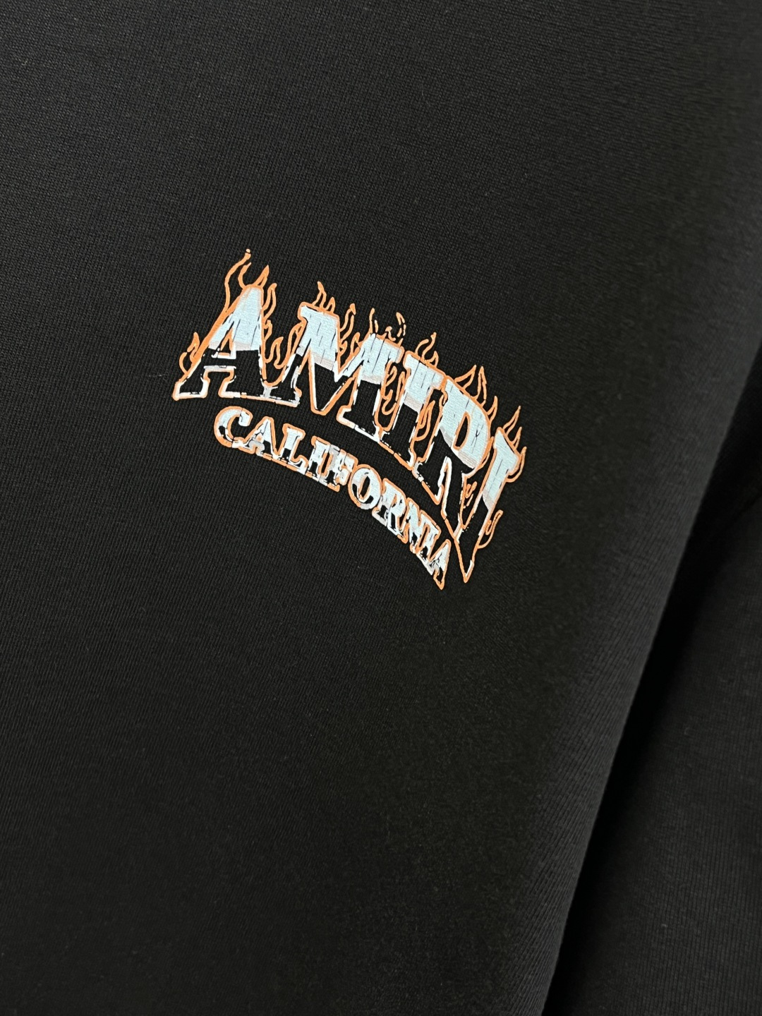 早春 AMIRI 🔥🔥春夏新款简约字母印花短袖 双纱纯棉面料 多元化搭配 是眼下时尚前沿的创新趋势 复古