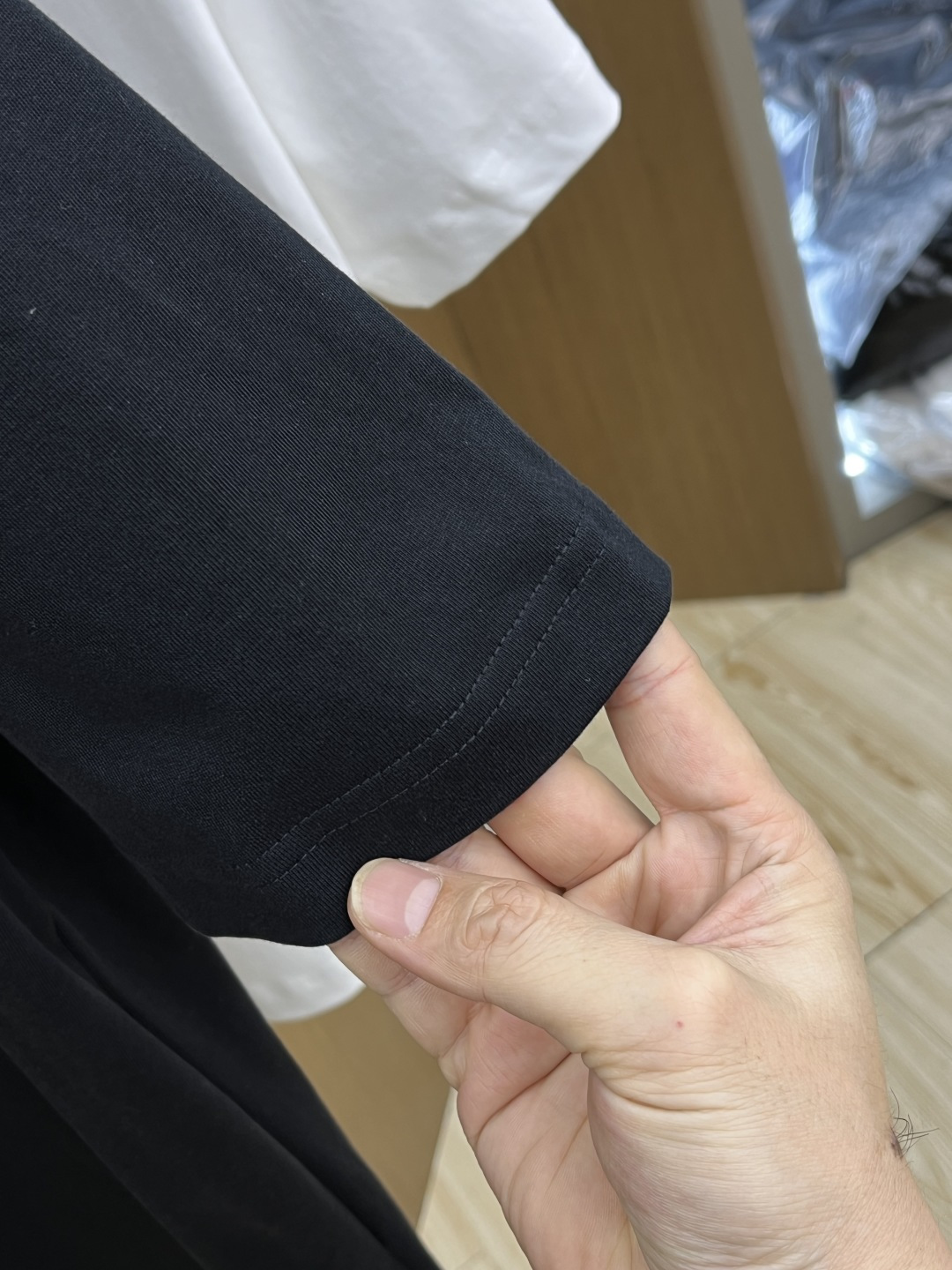 早春 AMIRI 🔥🔥春夏新款简约字母印花短袖 双纱纯棉面料 多元化搭配 是眼下时尚前沿的创新趋势 复古