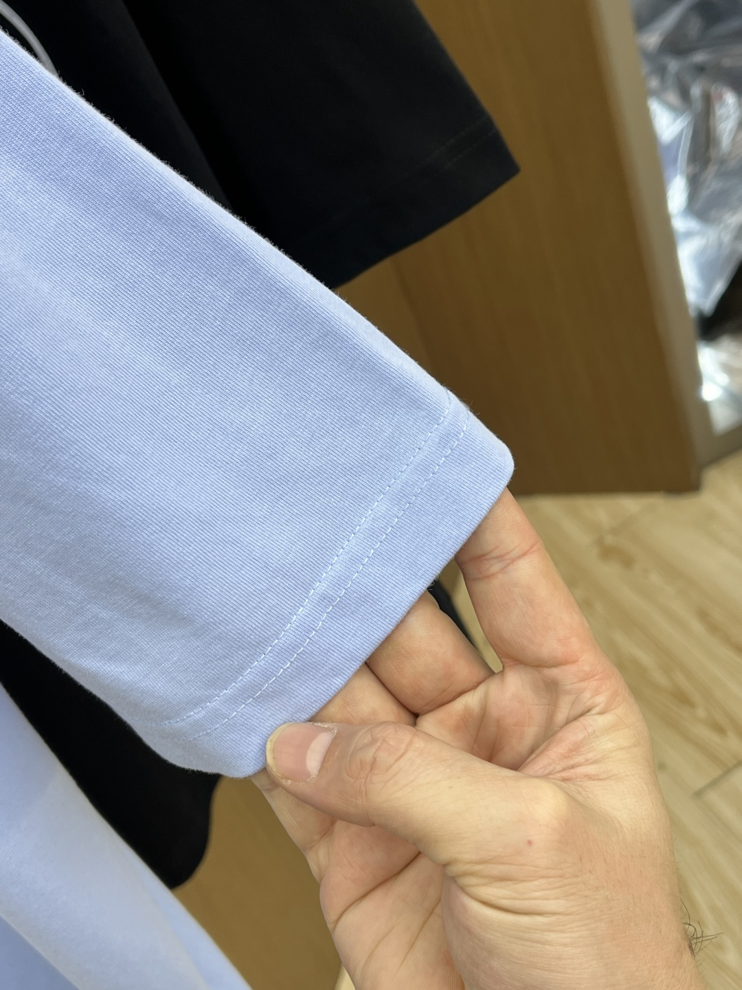 早春 CD 🔥🔥春夏新款简约字母印花短袖 双纱纯棉面料 多元化搭配 是眼下时尚前沿的创新趋势 复古与现代