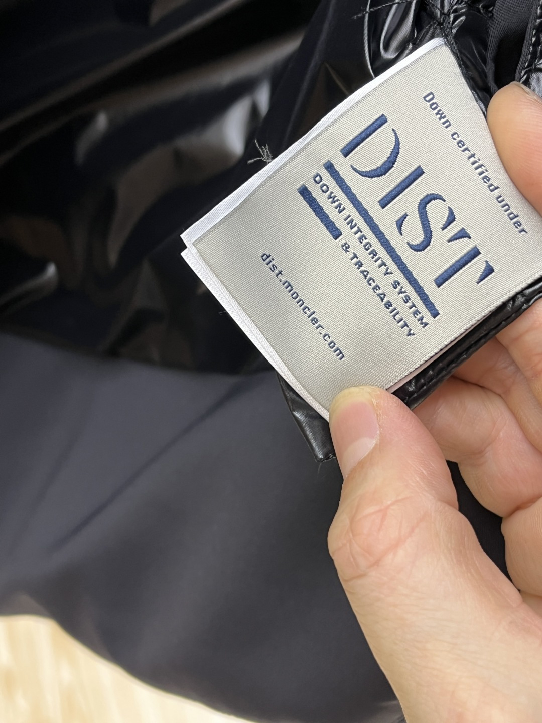 秋冬羽绒 🆕蒙口 Moncler x EE72 by Edward Enninful Otis羽绒背心马