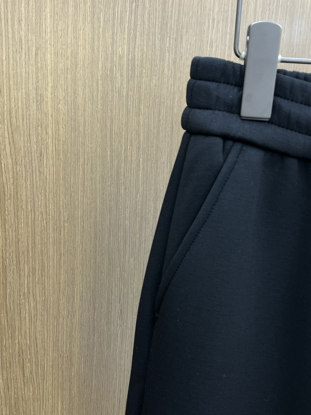 秋冬 FD 🔥🔥加绒款 2025秋冬超火休闲裤，选用欧洲进口面料，柔软舒适有质感，原版五金配件，非常炫酷