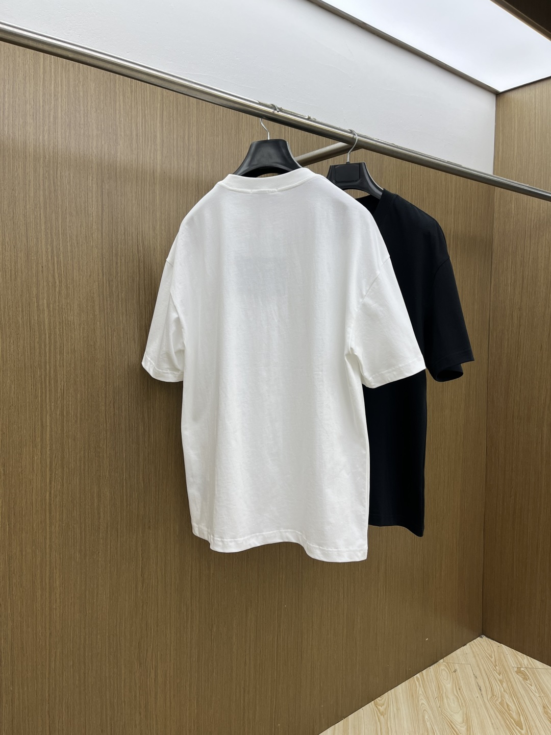 早春 PD 🔥🔥春夏新款简约字母印花短袖 双纱纯棉面料 多元化搭配 是眼下时尚前沿的创新趋势 复古与现代