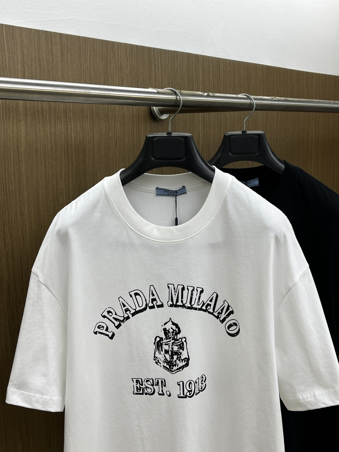 早春 PD 🔥🔥春夏新款简约字母印花短袖 双纱纯棉面料 多元化搭配 是眼下时尚前沿的创新趋势 复古与现代