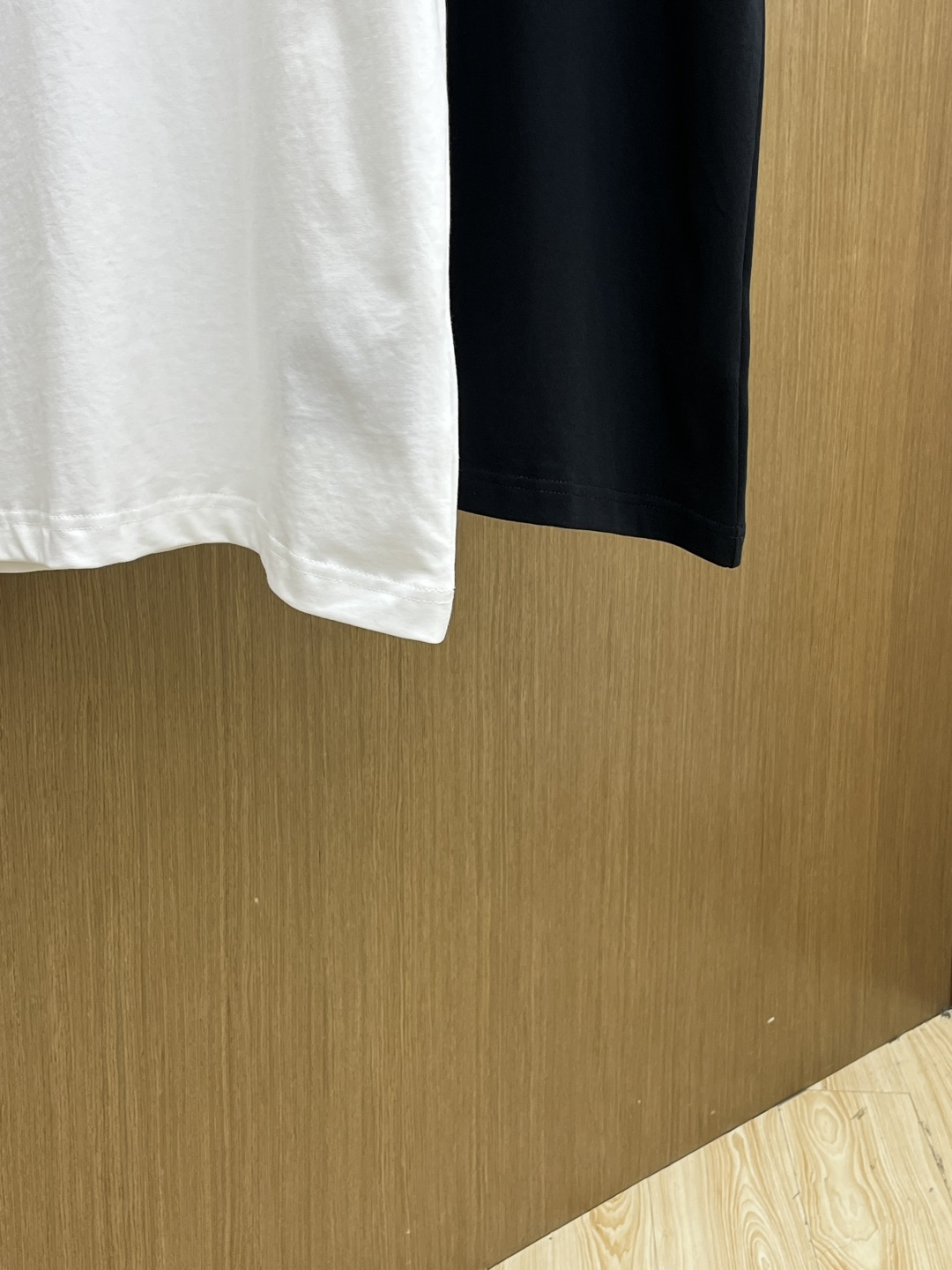 早春 PD 🔥🔥春夏新款简约字母印花短袖 双纱纯棉面料 多元化搭配 是眼下时尚前沿的创新趋势 复古与现代