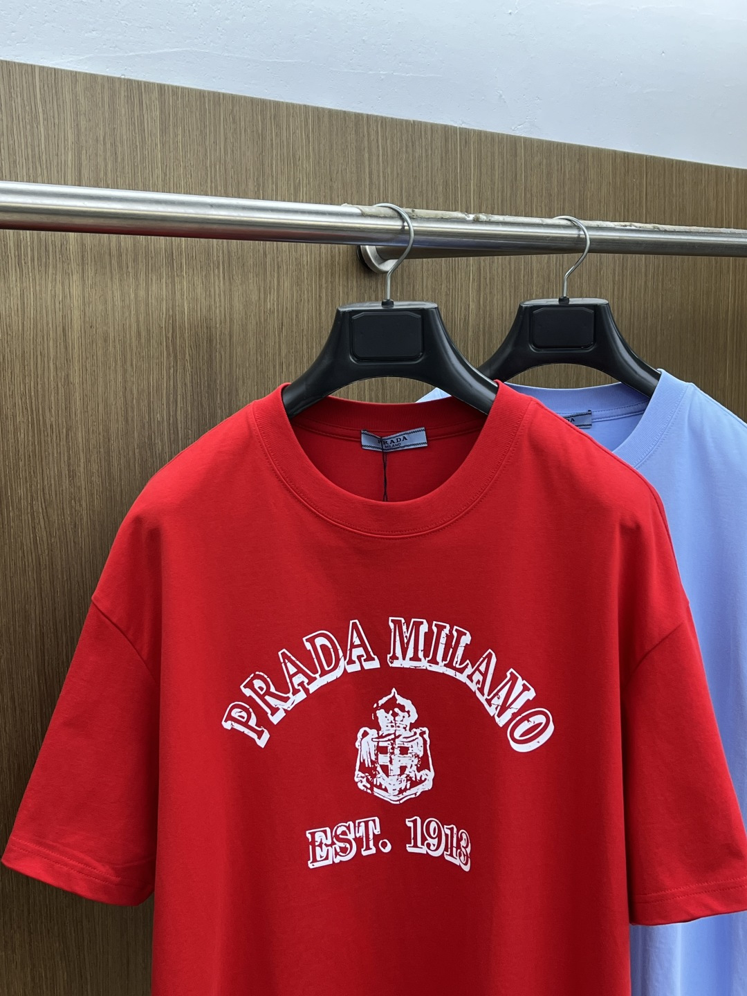 早春 PD 🔥🔥春夏新款简约字母印花短袖 双纱纯棉面料 多元化搭配 是眼下时尚前沿的创新趋势 复古与现代