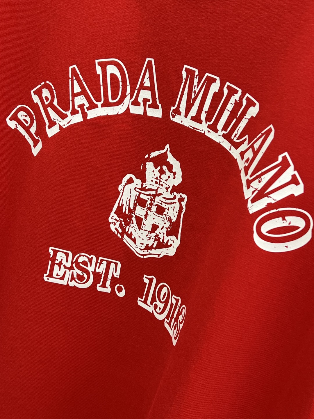 早春 PD 🔥🔥春夏新款简约字母印花短袖 双纱纯棉面料 多元化搭配 是眼下时尚前沿的创新趋势 复古与现代