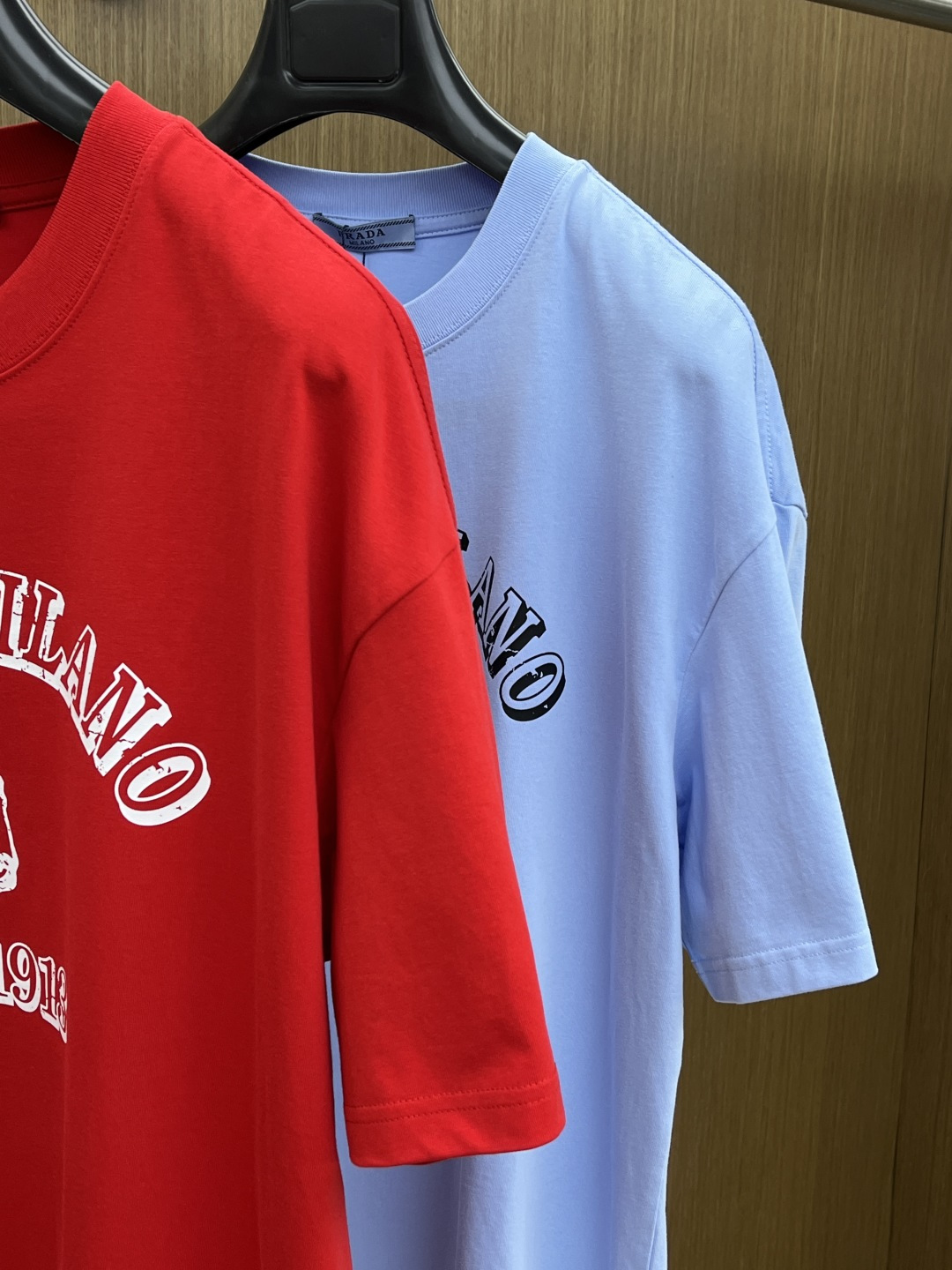 早春 PD 🔥🔥春夏新款简约字母印花短袖 双纱纯棉面料 多元化搭配 是眼下时尚前沿的创新趋势 复古与现代