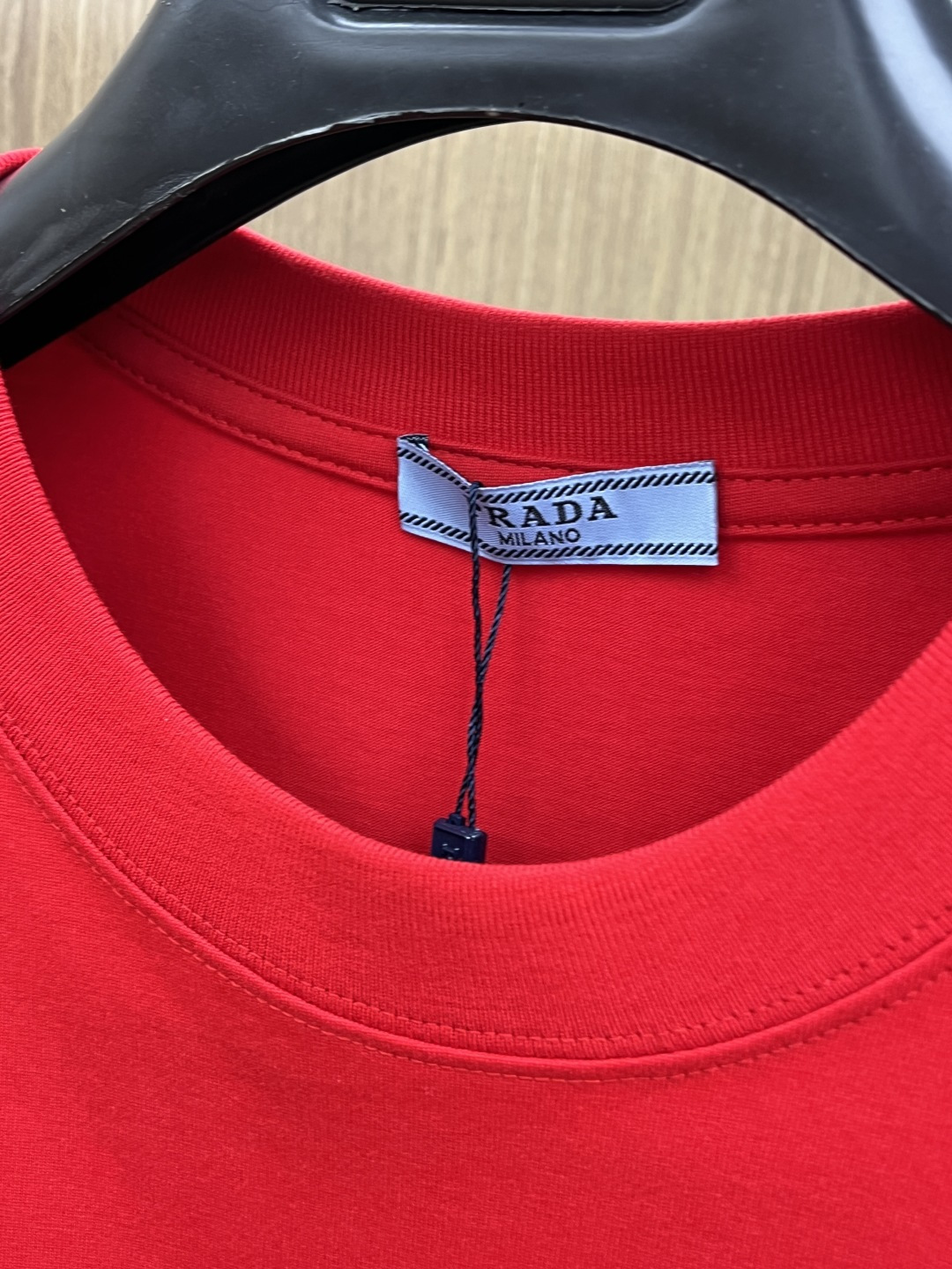 早春 PD 🔥🔥春夏新款简约字母印花短袖 双纱纯棉面料 多元化搭配 是眼下时尚前沿的创新趋势 复古与现代