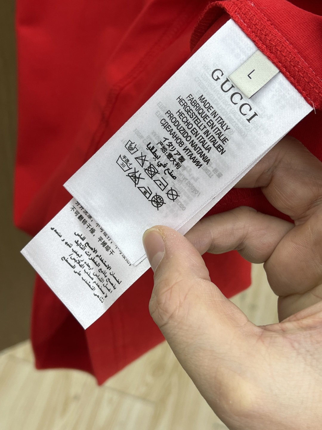 早春 Guc 🔥🔥春夏新款简约字母印花短袖 双纱纯棉面料 多元化搭配 是眼下时尚前沿的创新趋势 复古与现