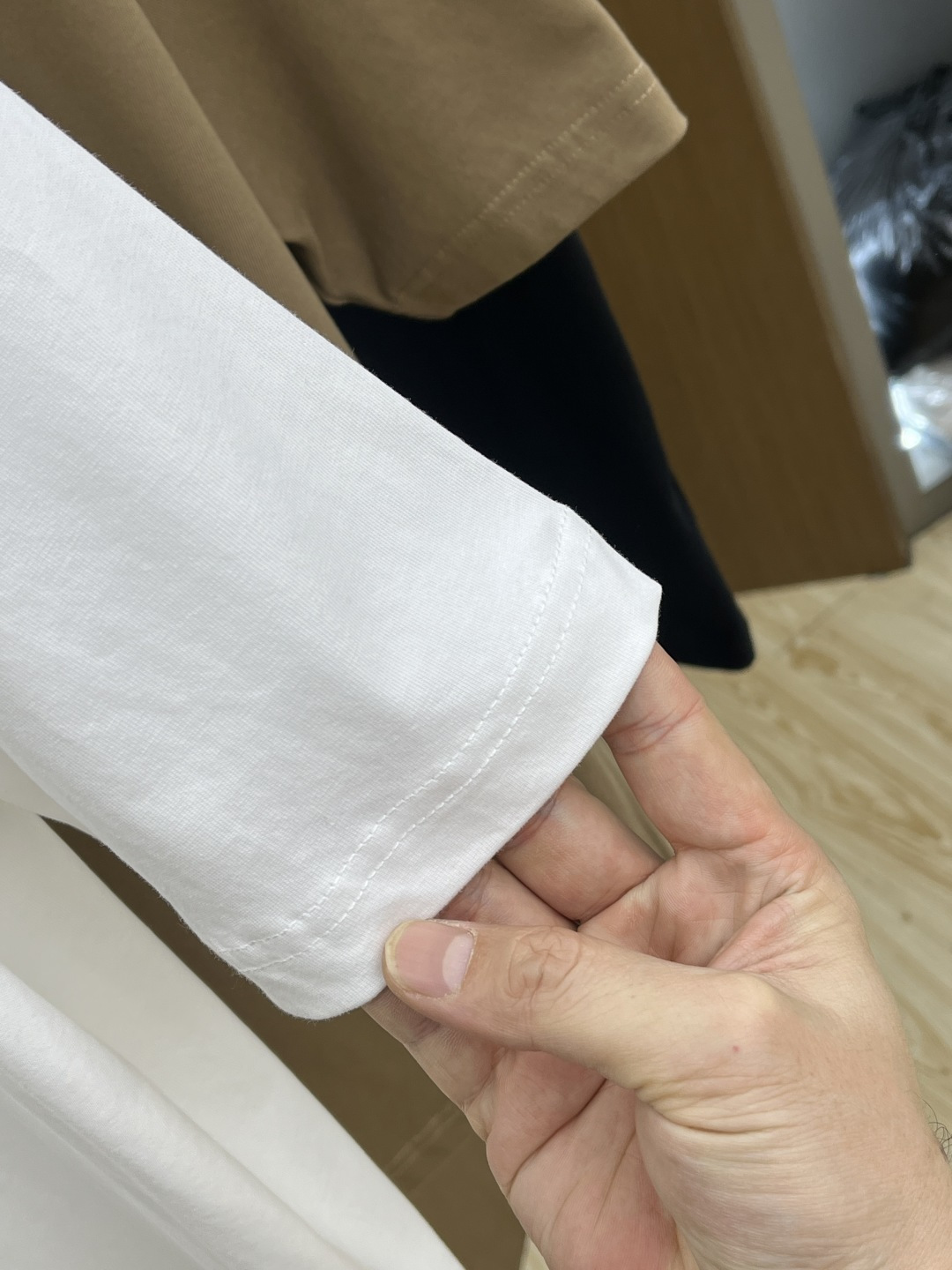 早春 Gvc 🔥🔥春夏新款简约字母印花短袖 双纱纯棉面料 多元化搭配 是眼下时尚前沿的创新趋势 复古与现