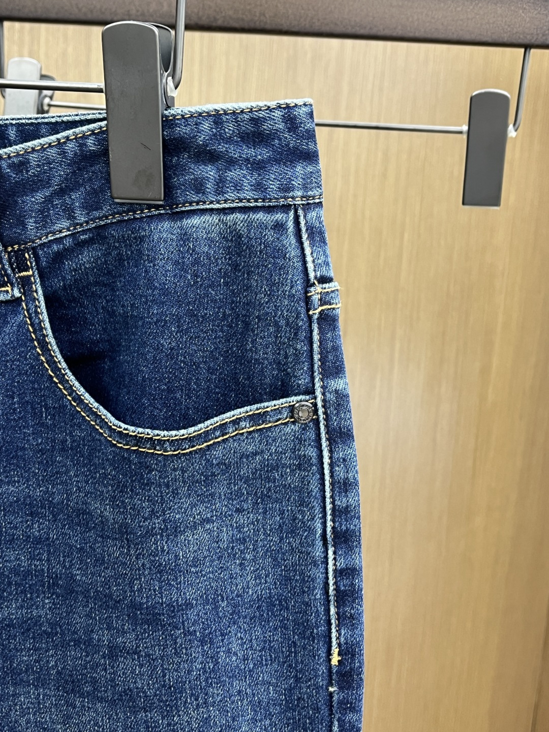 🌾 秋冬 BBR 🔥🔥秋冬新品休闲牛仔裤 官网同步发售，裤身工艺设计，进口客供辅料、面料定制，代工厂出品