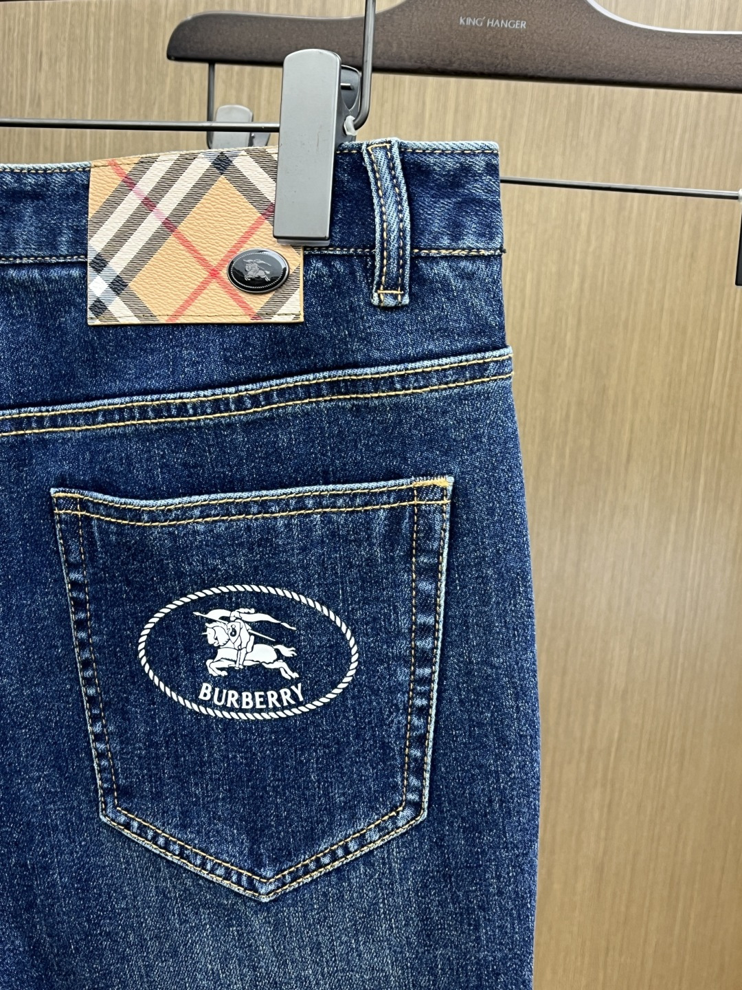 🌾 秋冬 BBR 🔥🔥秋冬新品休闲牛仔裤 官网同步发售，裤身工艺设计，进口客供辅料、面料定制，代工厂出品