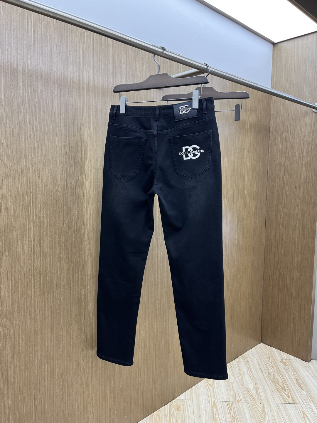 🌾 秋冬 DG 🔥🔥秋冬新品休闲牛仔裤 官网同步发售，裤身工艺设计，进口客供辅料、面料定制，代工厂出品免