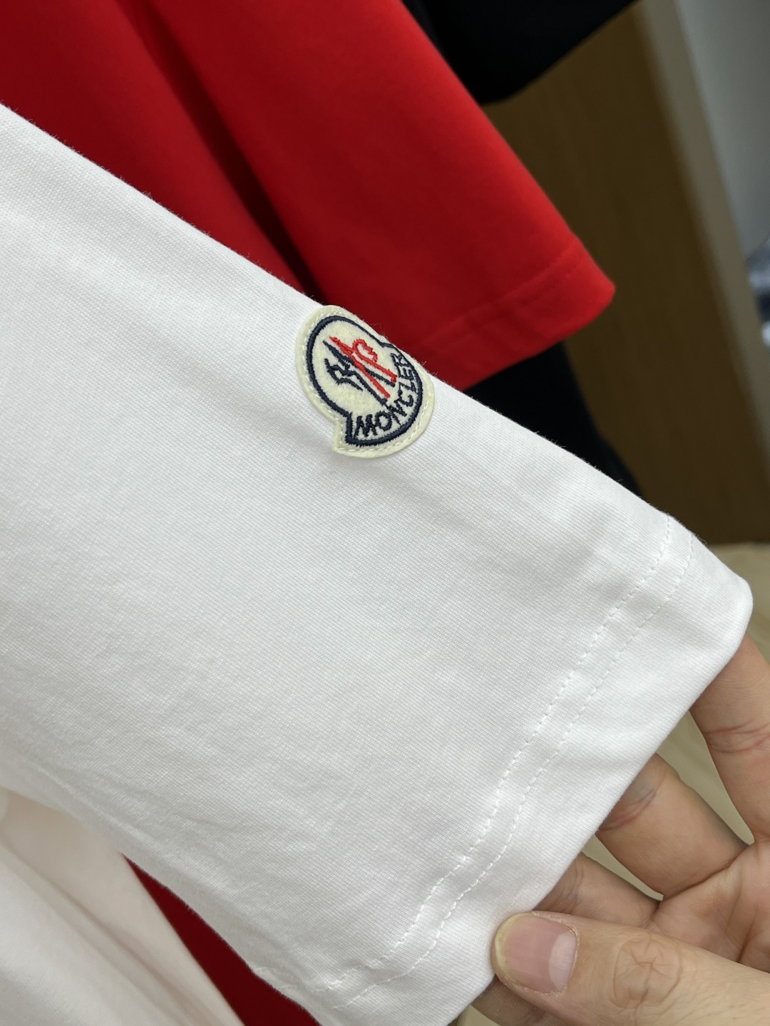 早春 Mon 🔥🔥春夏新款简约字母印花短袖 双纱纯棉面料 多元化搭配 是眼下时尚前沿的创新趋势 复古与现