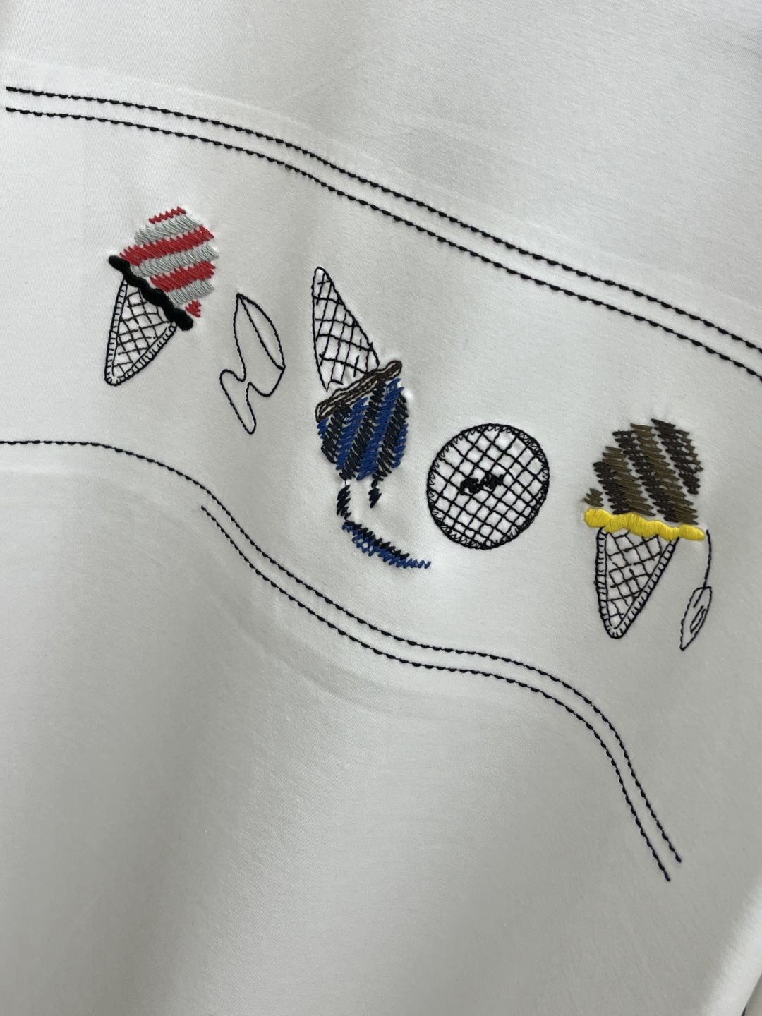 早春 FD. 🔥🔥高端定制 2026早春独家专供新款原单男士休闲短袖T恤 高端定制 高端版本 时尚百搭爆