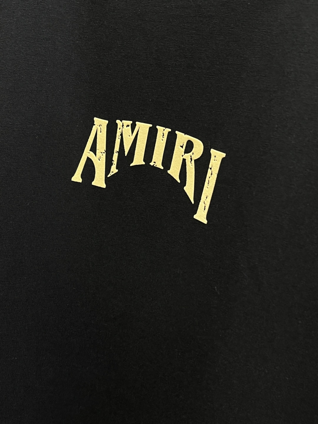早春 AMIRI 🔥🔥春夏新款简约字母印花短袖 双纱纯棉面料 多元化搭配 是眼下时尚前沿的创新趋势 复古