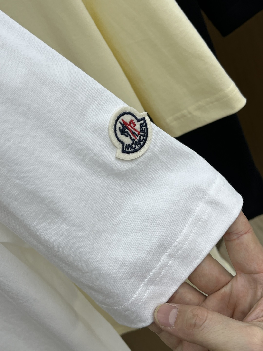 早春 Mon 🔥🔥春夏新款简约字母印花短袖 双纱纯棉面料 多元化搭配 是眼下时尚前沿的创新趋势 复古与现