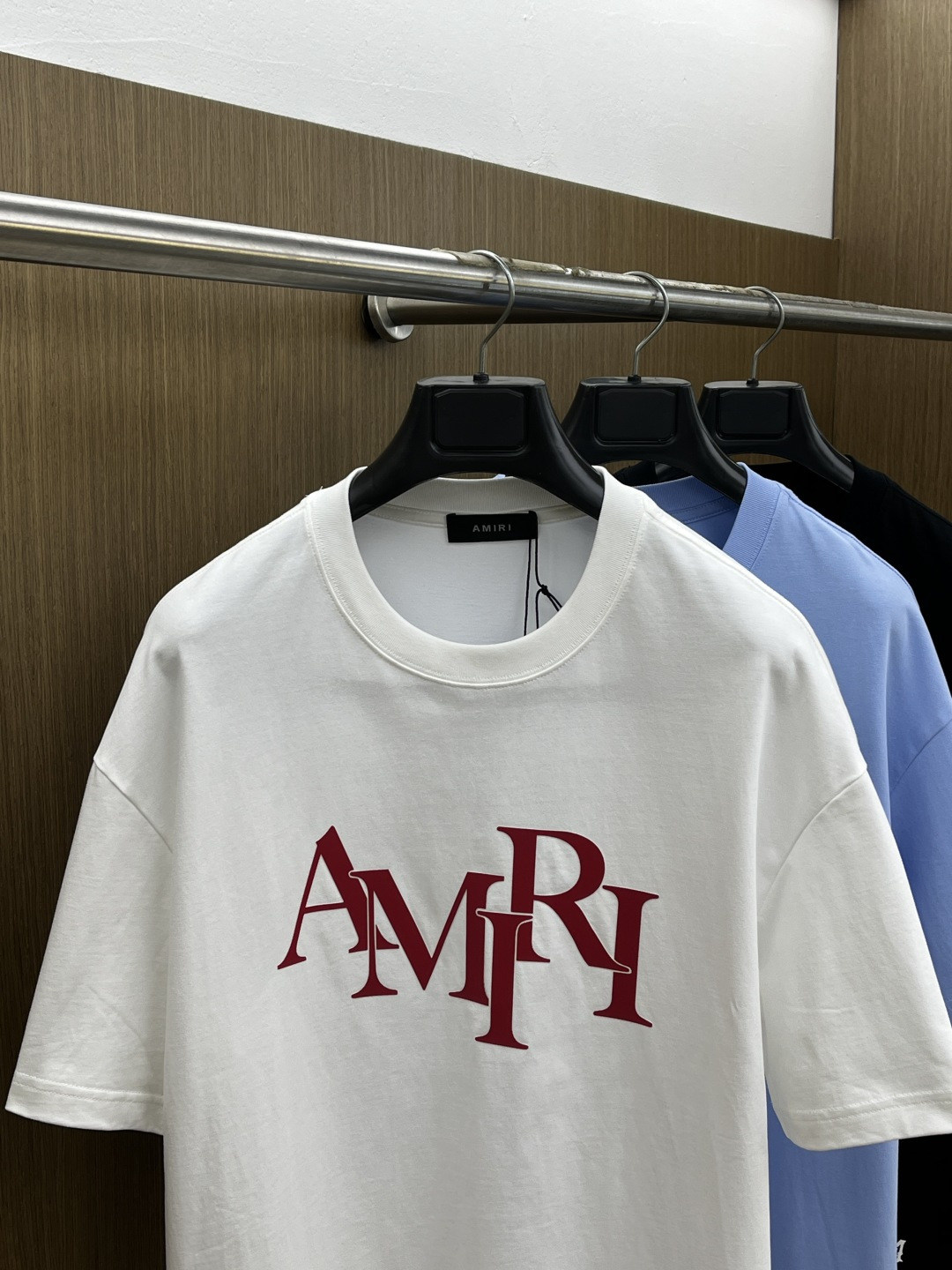 早春 AMIRI 🔥🔥春夏新款简约字母印花短袖 双纱纯棉面料 多元化搭配 是眼下时尚前沿的创新趋势 复古