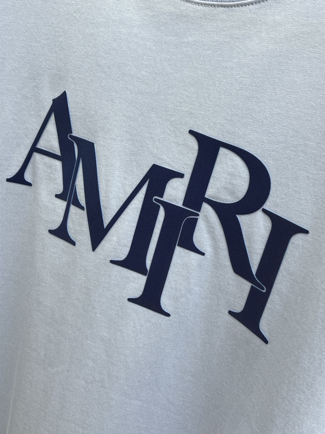 早春 AMIRI 🔥🔥春夏新款简约字母印花短袖 双纱纯棉面料 多元化搭配 是眼下时尚前沿的创新趋势 复古