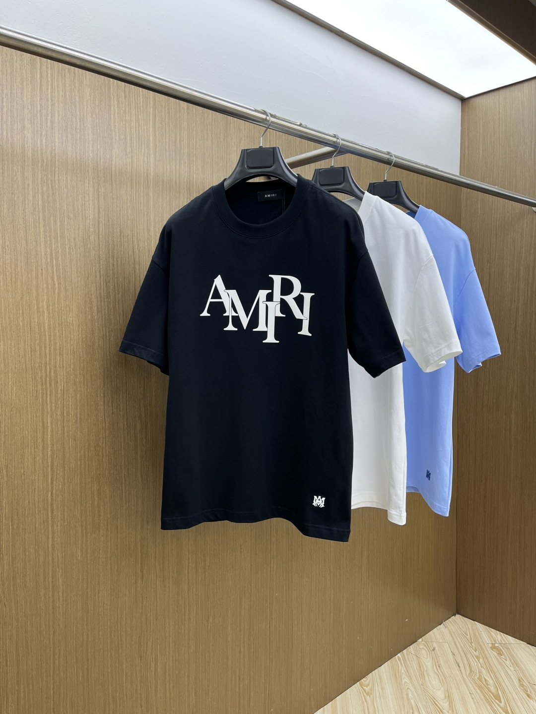 早春 AMIRI 🔥🔥春夏新款简约字母印花短袖 双纱纯棉面料 多元化搭配 是眼下时尚前沿的创新趋势 复古