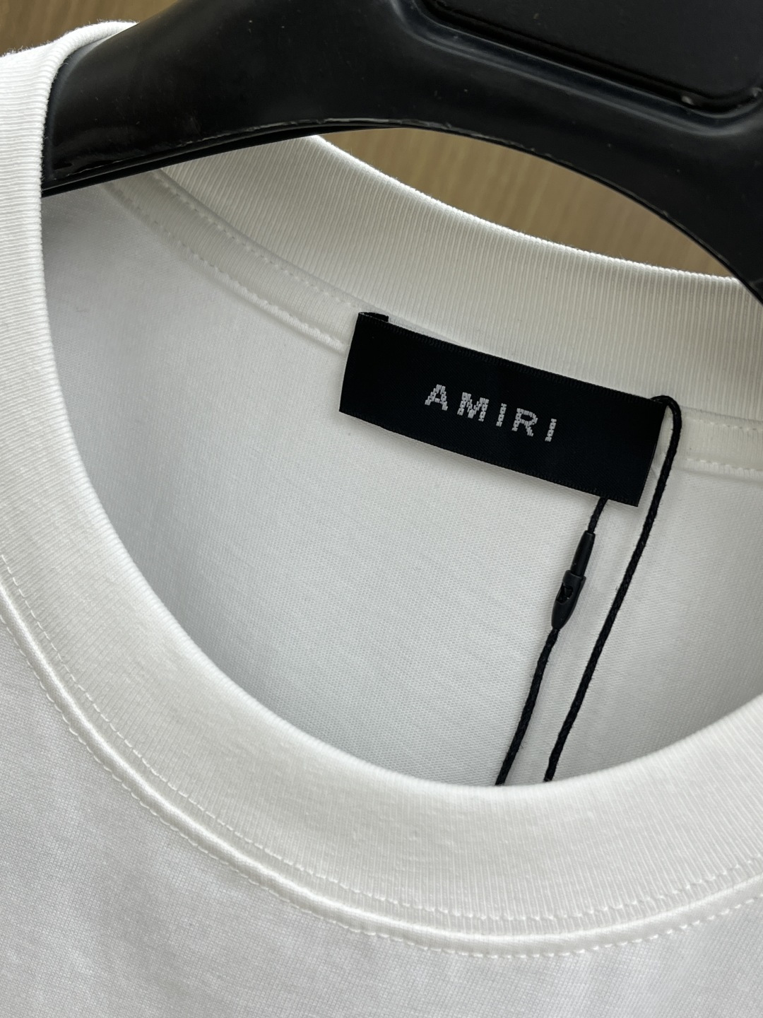 早春 AMIRI 🔥🔥春夏新款简约字母印花短袖 双纱纯棉面料 多元化搭配 是眼下时尚前沿的创新趋势 复古