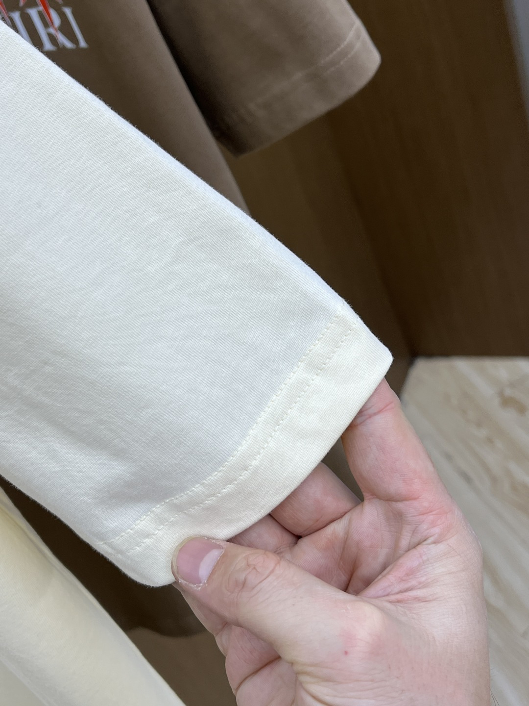 早春 AMIRI 🔥🔥春夏新款简约字母印花短袖 双纱纯棉面料 多元化搭配 是眼下时尚前沿的创新趋势 复古