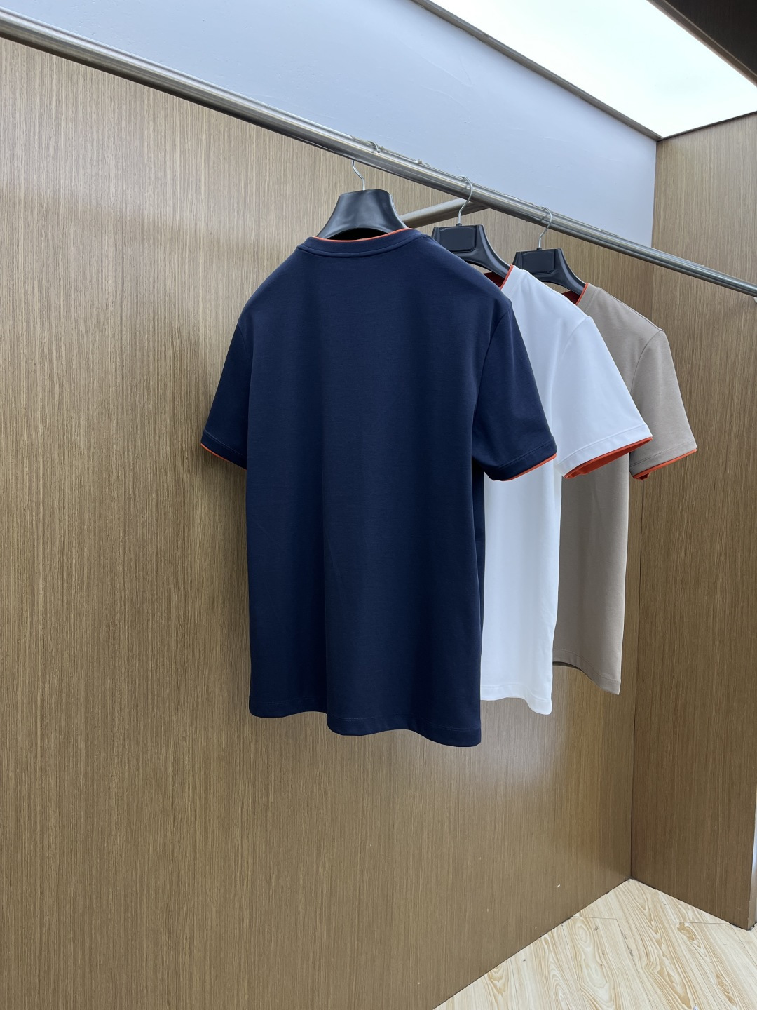 早春 Mon 🔥🔥春夏新款简约休闲短袖 精选新疆长绒棉 纱线环保染色定型 面料洗水上身软软舒适 多元化搭