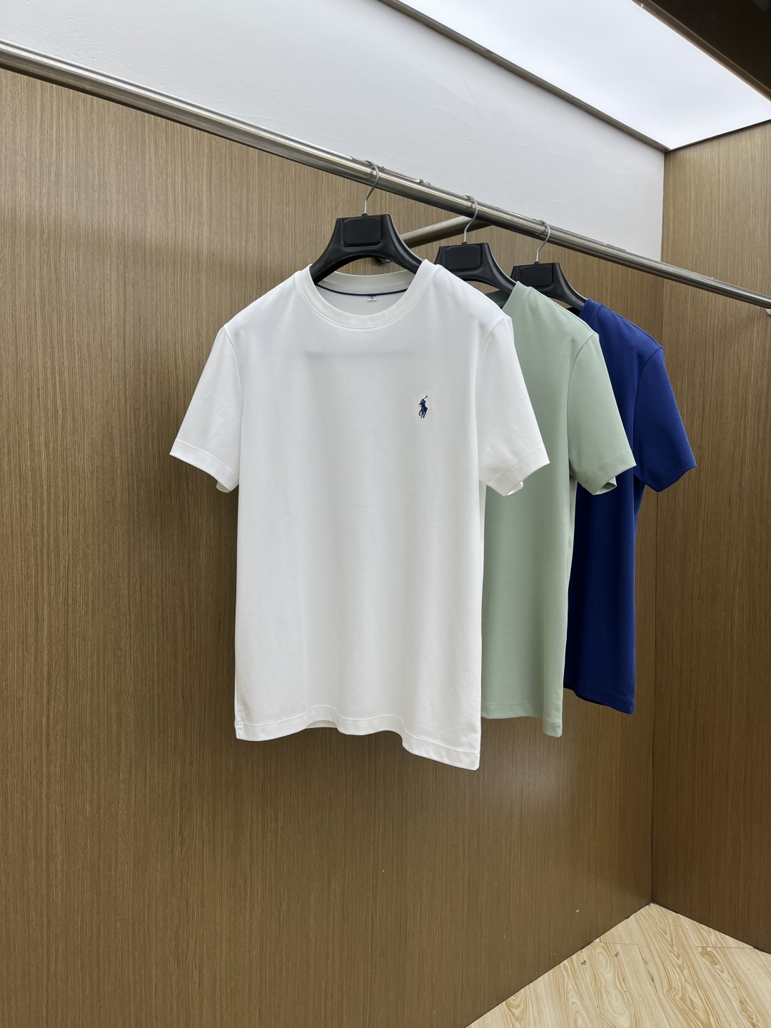 NO:690616,Early spring Polo 1956 spring and summer new style simple casual short-sleeved. Selected Xinjiang long-staple cotton. The yarn is environmentally friendly and dyed. The fabric is washed and soft and comfortable. Diversified matching. In line with the current innovative trend of fashion cutting-edge. The collision of retro and modern elements. Extreme violent aesthetics. Fashion matching. Complete three standards. Same style for men and women. Size M-4XL jnb,, T-shirt,19860909早春 Polo 1956春夏新款简约休闲短袖 精选新疆长绒棉 纱线环保染色定型 面料洗水上身软软舒适 多元化搭配 符合眼下时尚前沿的创新趋势 复古与现代化元素的碰撞 极端的暴力美学.时尚搭配 三标齐全 男女同款 尺码M-4XL  jnb,,T-shirt,,Men's clothing