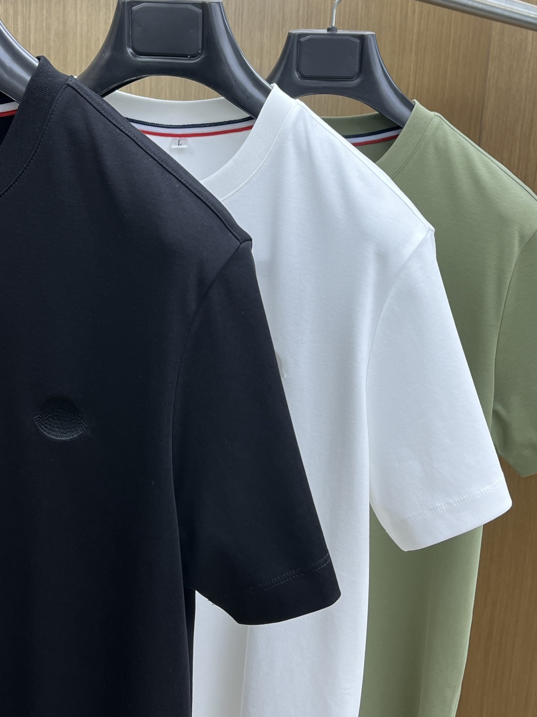 早春 Mon 🔥🔥春夏新款简约休闲短袖 精选新疆长绒棉 纱线环保染色定型 面料洗水上身软软舒适 多元化搭