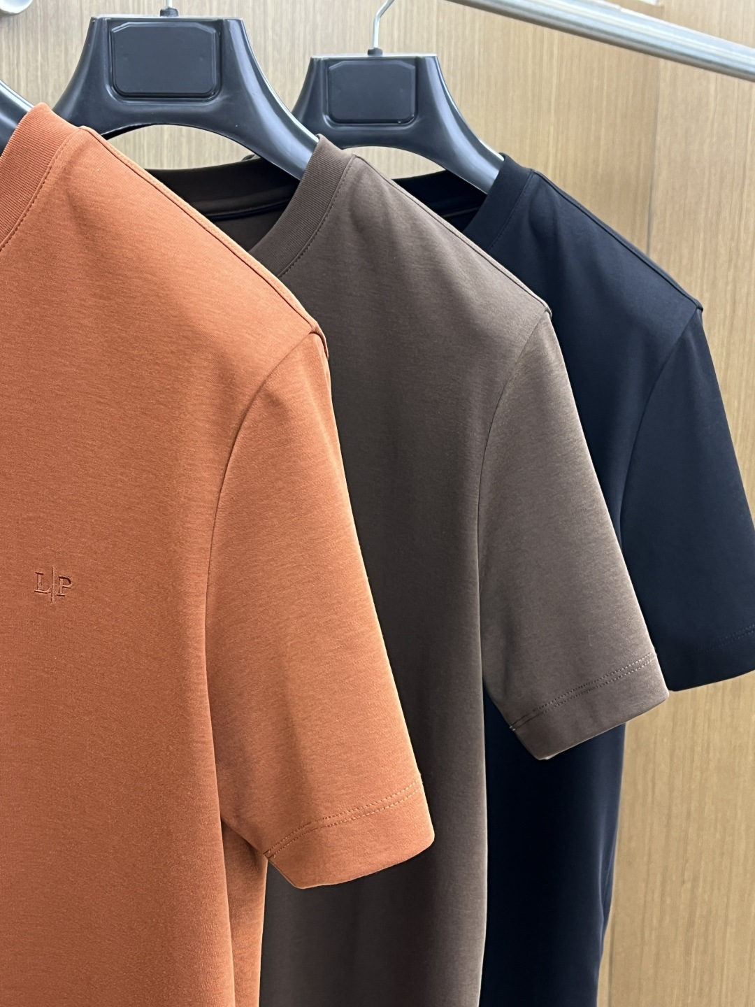 早春 Loro Piana 🔥🔥春夏新款简约休闲短袖 精选新疆长绒棉 纱线环保染色定型 面料洗水上身软软