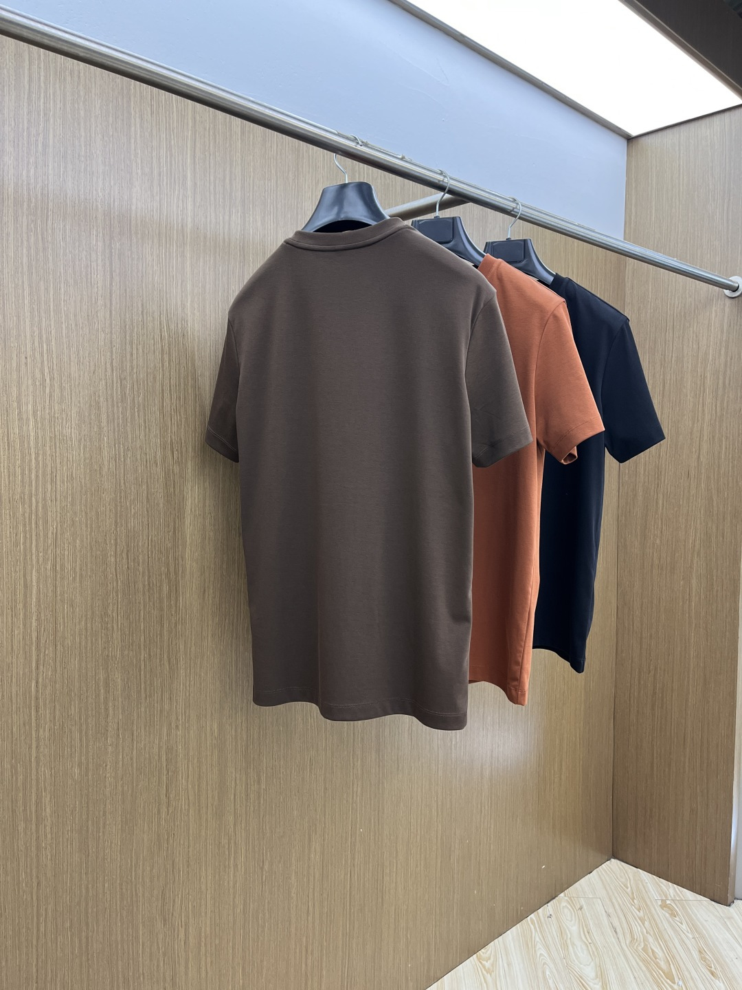 早春 Loro Piana 🔥🔥春夏新款简约休闲短袖 精选新疆长绒棉 纱线环保染色定型 面料洗水上身软软